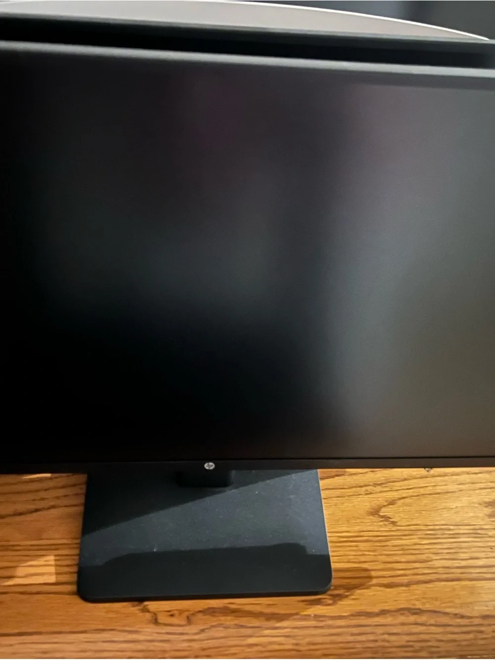 HP P241v LED Monitor in Black
